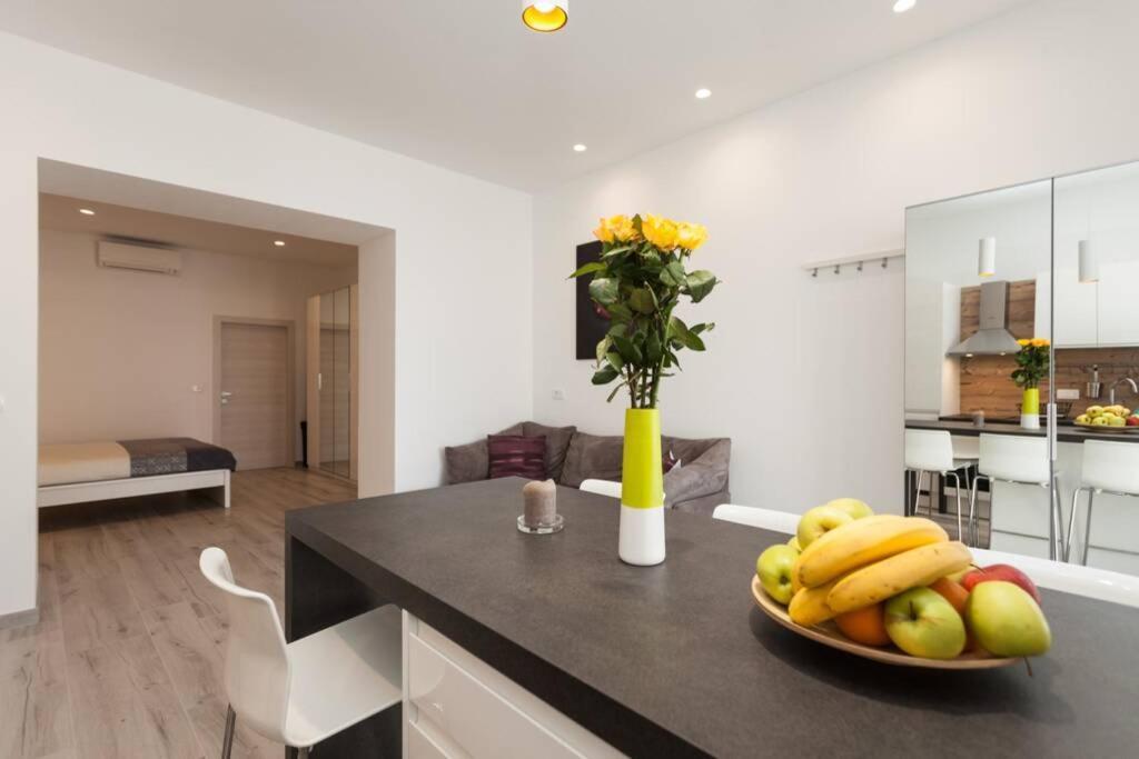 Апартаменты Apartman Luna Пула Экстерьер фото